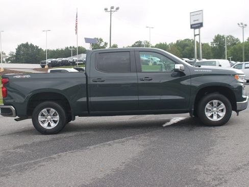 Used 2025 Chevrolet Silverado 1500 LT AWD/4WD image 8
