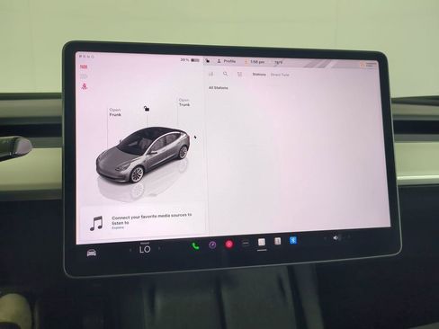 Used 2022 Tesla Model 3 Long Range image 19