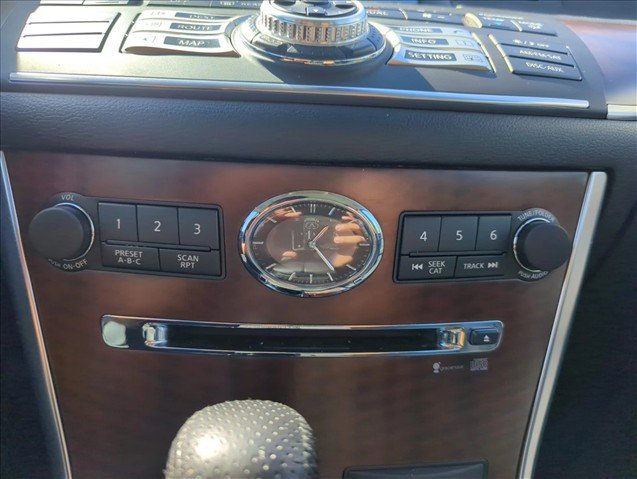 Used 2009 INFINITI M35 x w/ Technology Pkg AWD/4WD image 25