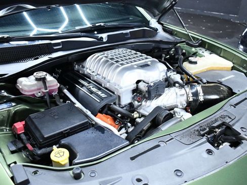 Used 2020 Dodge Charger SRT Hellcat w/ Harman/Kardon Audio Group image 17