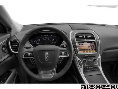 Used 2020 Lincoln Nautilus Reserve AWD/4WD image 8