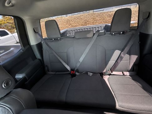Used 2019 Chevrolet Silverado 1500 Custom w/ Custom Value Package RWD image 10