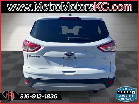Used 2016 Ford Escape SE image 4