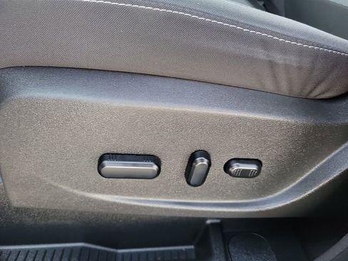 Used 2018 Ford Escape SE image 15