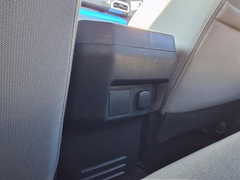 Used 2025 Toyota Tacoma SR5 image 24