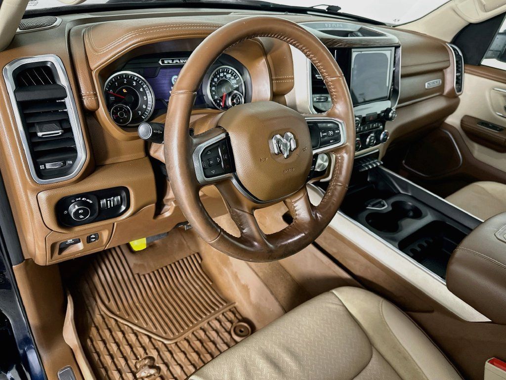 Used 2020 RAM 1500 Laramie AWD/4WD image 23