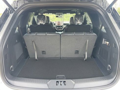 New 2026 Ford Explorer ST-Line AWD/4WD image 21