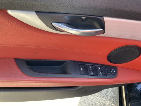 Used 2011 BMW Z4 sDrive35i RWD image 14