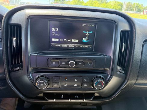 Used 2018 Chevrolet Silverado 1500 LS w/ Trailering Package RWD image 13
