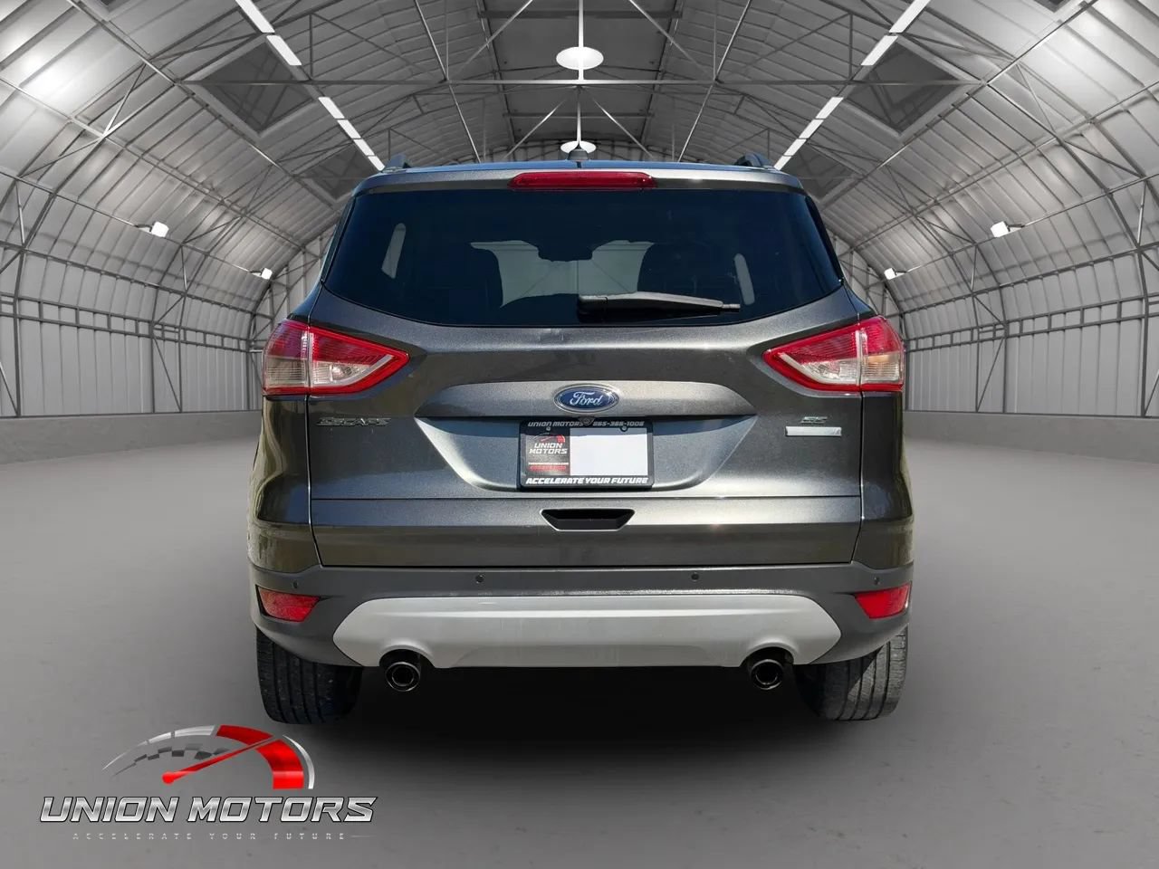 Used 2016 Ford Escape SE w/ SE Leather Comfort Package FWD image 5