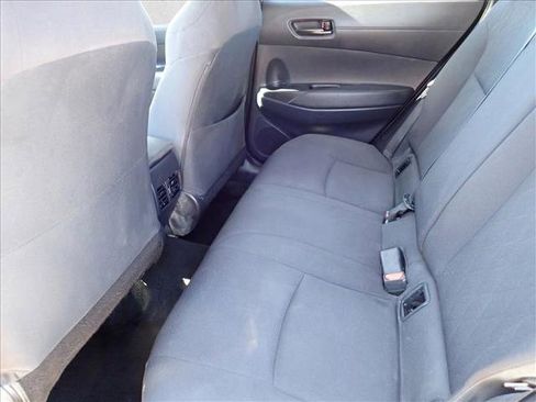Used 2024 Toyota Corolla Cross LE AWD/4WD image 9