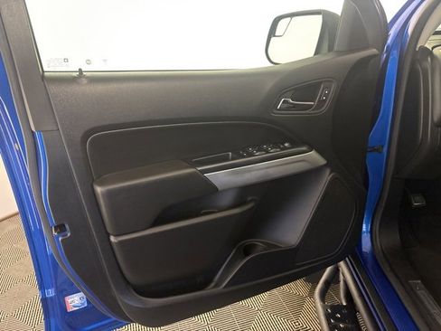 Used 2020 Chevrolet Colorado ZR2 image 9