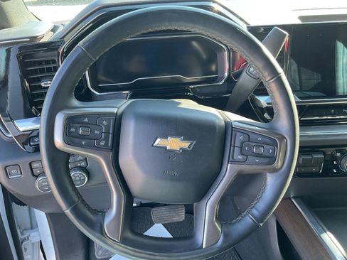 Used 2024 Chevrolet Silverado 3500 High Country w/ High Country Premium Package image 13