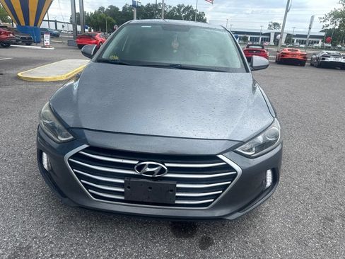 Used 2018 Hyundai Elantra Value Edition FWD image 2