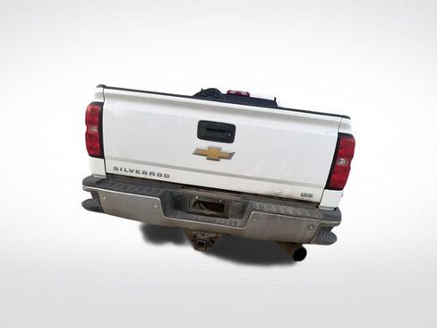 Used 2016 Chevrolet Silverado 3500 LTZ AWD/4WD image 4