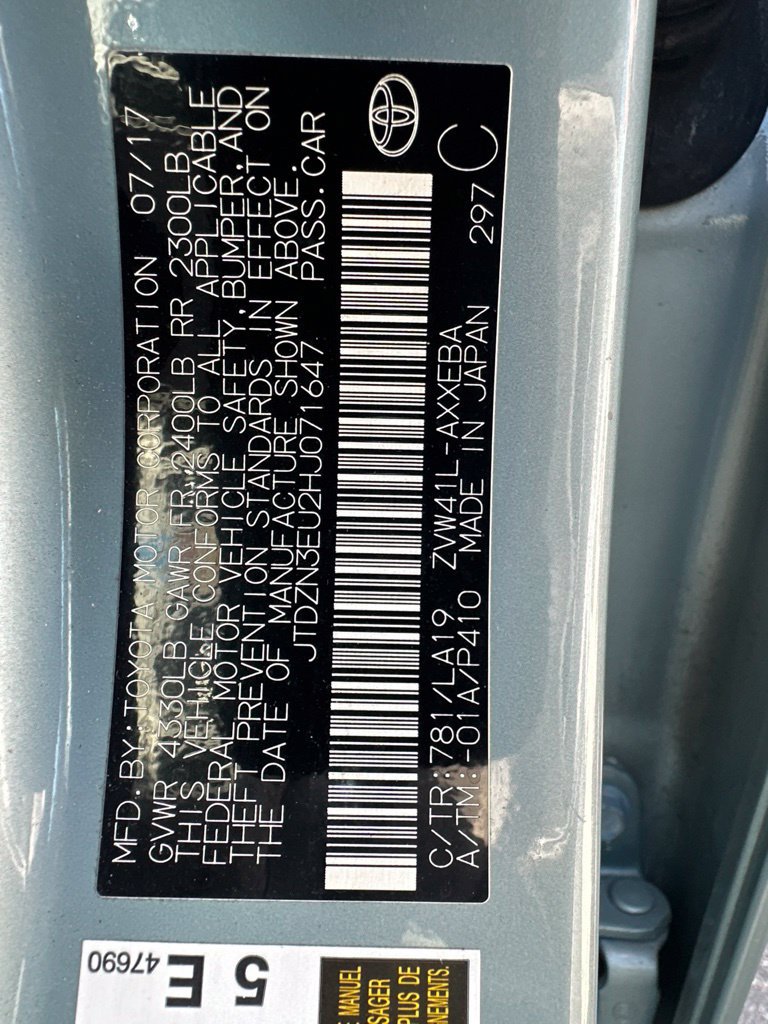 Used 2017 Toyota Prius V Five FWD image 12