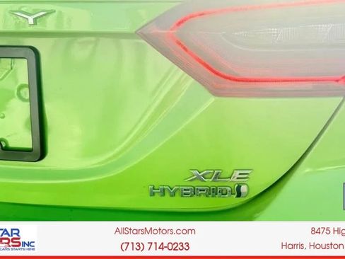 Used 2022 Toyota Camry XLE FWD image 8