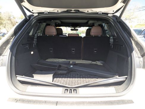 Used 2022 Lincoln Nautilus Reserve image 23