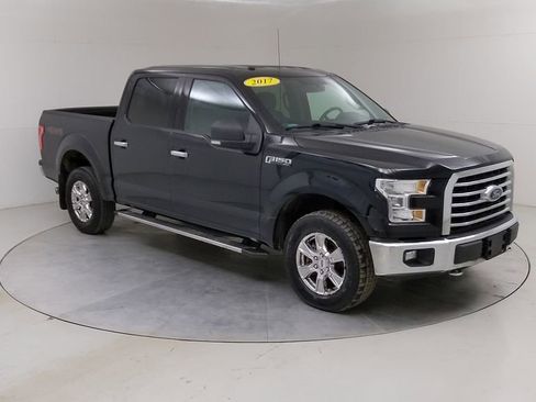 Used 2017 Ford F150 XLT w/ Equipment Group 302A Luxury AWD/4WD image 10
