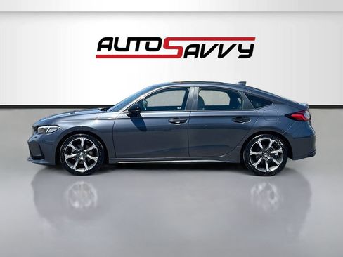 Used 2025 Honda Civic Sport Touring image 4