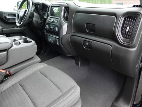Used 2023 Chevrolet Silverado 1500 Custom AWD/4WD image 38