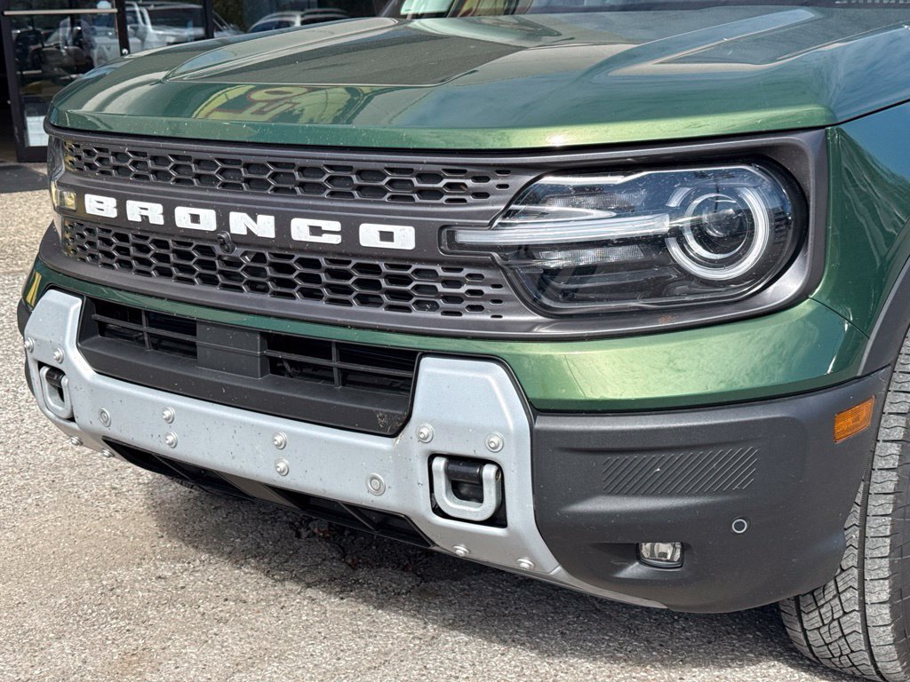 Used 2025 Ford Bronco Sport Badlands w/ Badlands Tech Package AWD/4WD image 9