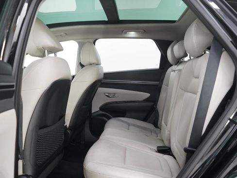 Used 2024 Hyundai Tucson Limited AWD/4WD image 15