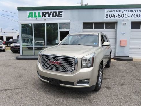 Used 2015 GMC Yukon Denali w/ Premium Package AWD/4WD image 2