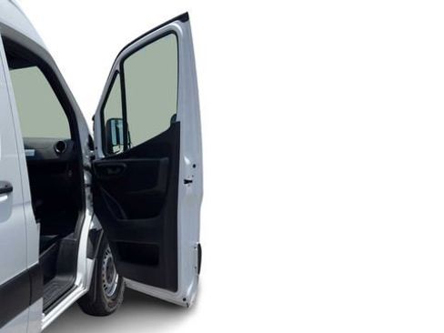 Used 2025 Mercedes-Benz Sprinter 2500 image 10