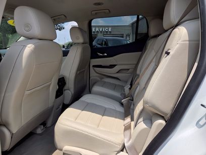 Used 2023 GMC Acadia Denali