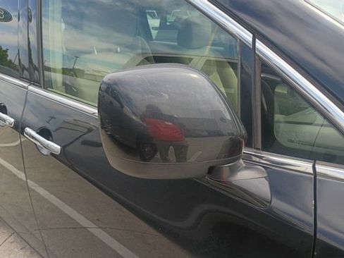 Used 2017 Nissan Quest SV FWD image 17
