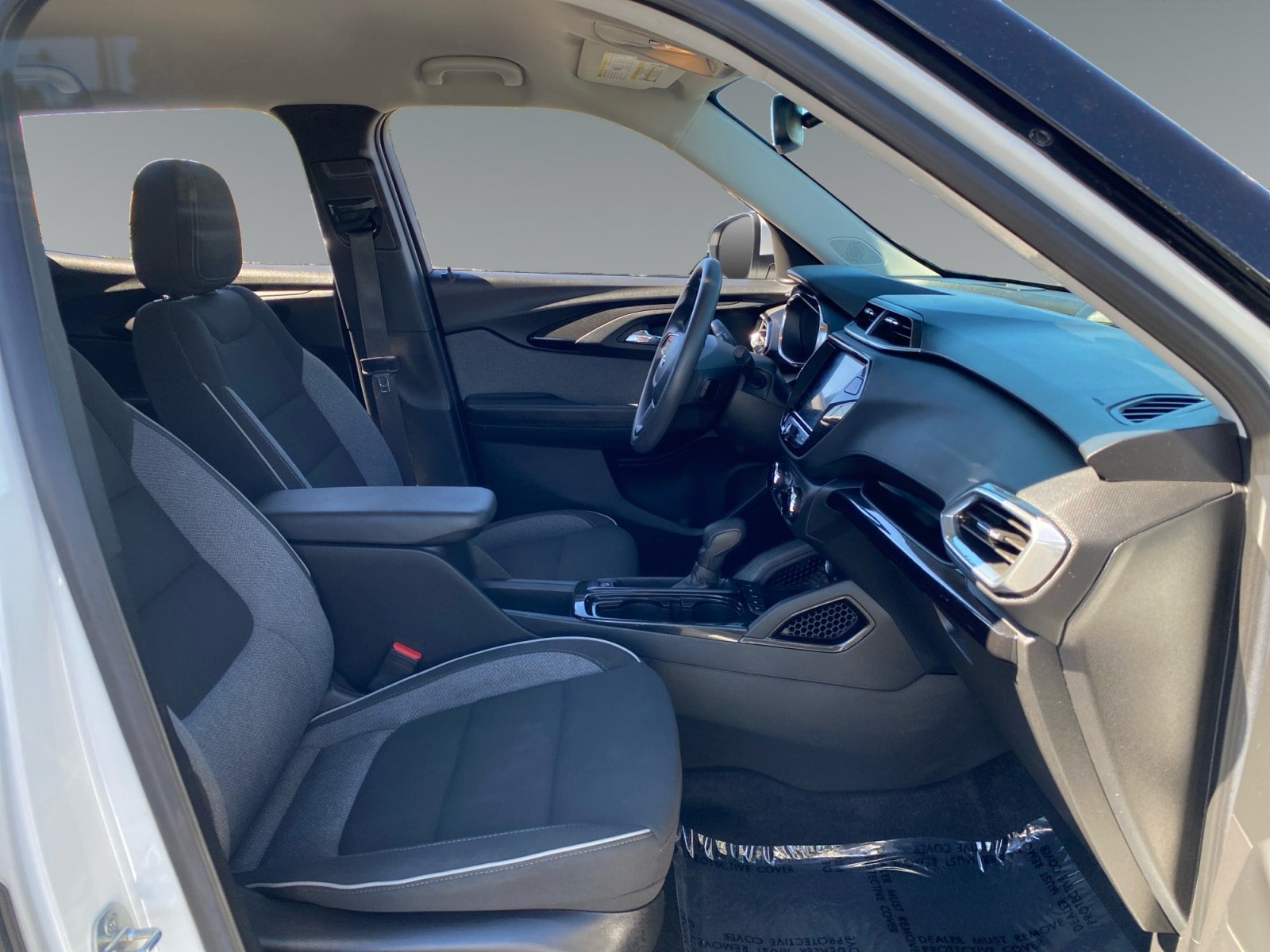 Used 2023 Chevrolet TrailBlazer LT w/ Convenience Package FWD image 15