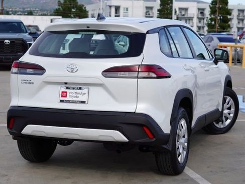 Used 2026 Toyota Corolla Cross L image 6