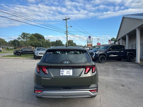 New 2026 Hyundai Tucson SE image 7