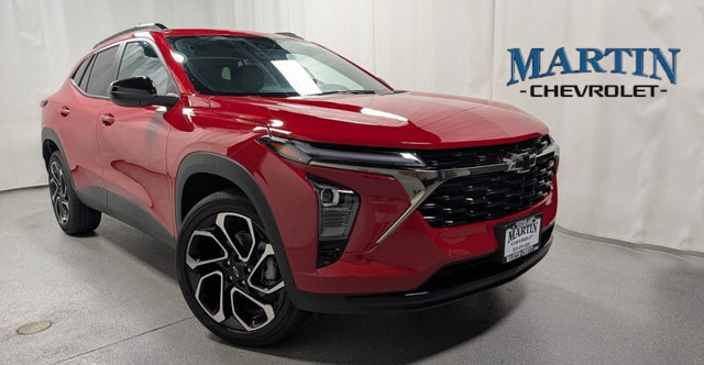 New 2026 Chevrolet Trax RS w/ Driver Confidence Package FWD image 1