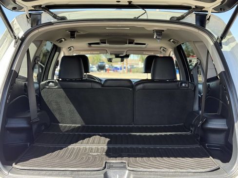 Used 2020 Honda Pilot Touring image 20