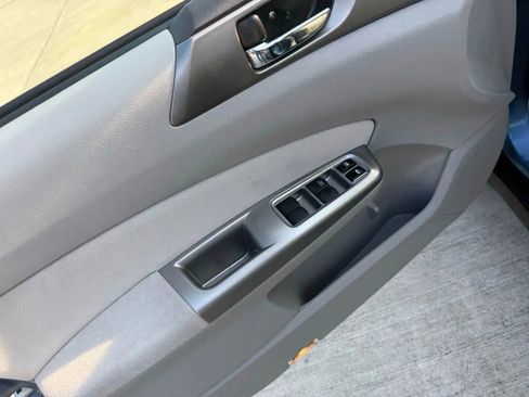 Used 2010 Subaru Forester 2.5XT Limited image 22