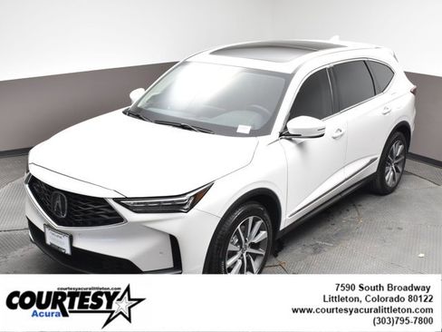 Certified 2025 Acura MDX SH-AWD w/ Technology Package image 39