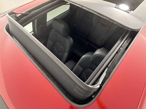 Certified 2023 Porsche Macan GTS AWD/4WD image 22