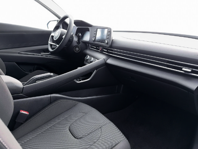 New 2026 Hyundai Elantra SE FWD image 15