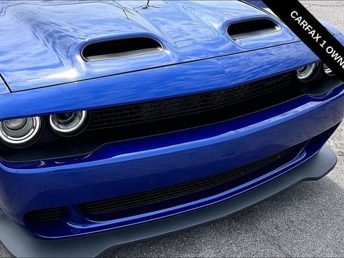 Used 2022 Dodge Challenger SRT Hellcat w/ SRT Black Package RWD image 31