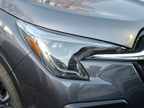 New 2026 Subaru Ascent Limited w/ Popular Package #2 image 3