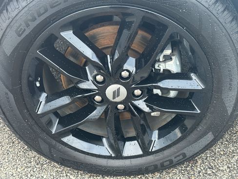 Used 2023 Dodge Durango GT AWD/4WD image 10