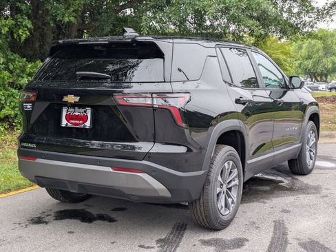 New 2026 Chevrolet Equinox LT w/ Safety and Technology Package FWD image 2