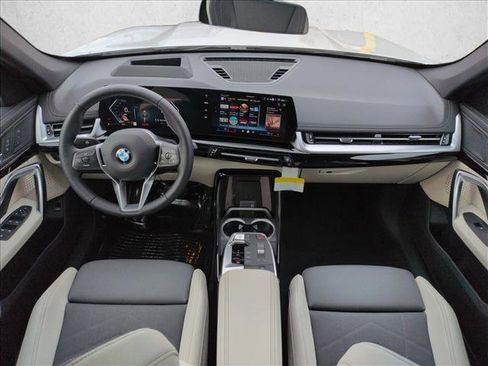 New 2026 BMW X1 xDrive28i image 15