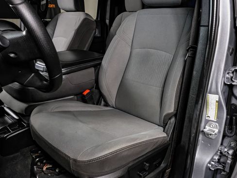 Used 2023 RAM 3500 Big Horn AWD/4WD image 26