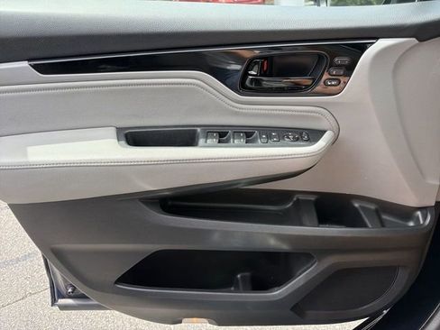 Used 2021 Honda Odyssey Touring image 22