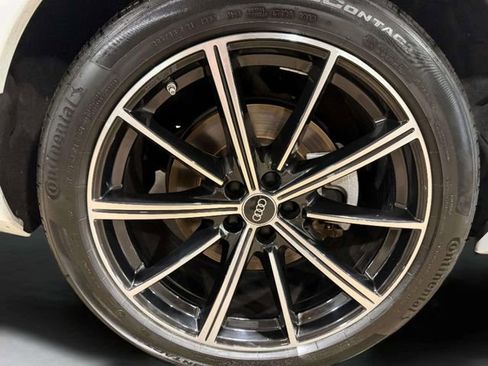 Used 2023 Audi Q7 3.0T Prestige image 30