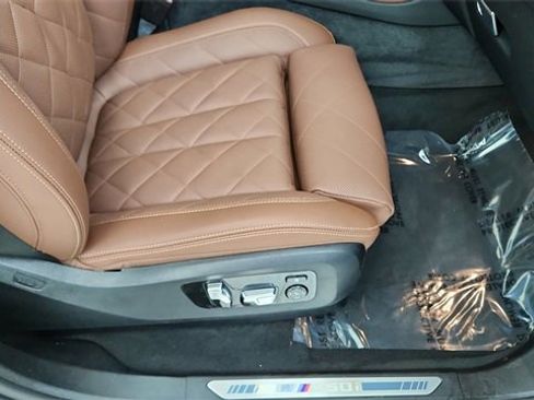 Used 2025 BMW X6 M60i image 22