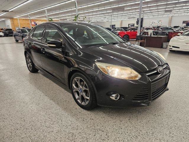 Used 2013 Ford Focus SE FWD image 4